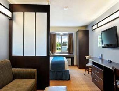 Microtel Inn And Suites By Wyndham - Geneva Quarto foto